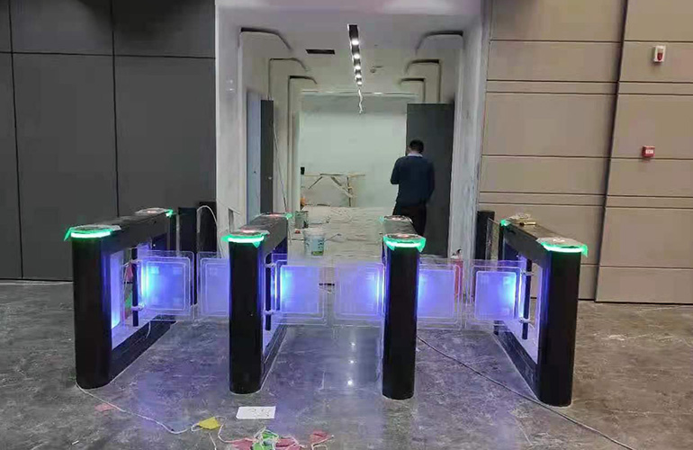 Shanghai Kai Cube building custom swing gate